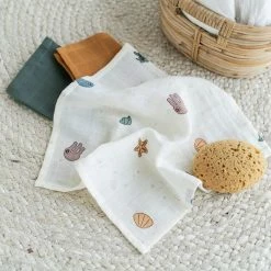 Deals 😍 Done by Deer Mullwindel / Mulltuch / Pucktuch - 5er Pack - Organic Cotton - 30 x 30 cm - Sea Friends 🌟 -Baby Changing Sales done by deer mullwindel mulltuch pucktuch 5er pack organic cotton 30 x 30 cm sea friends 3613520 d2